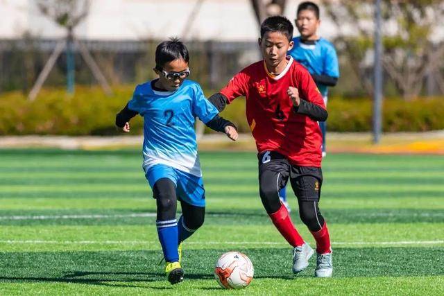 徐杰16+9广东轻取江苏 广州双加时不敌上海