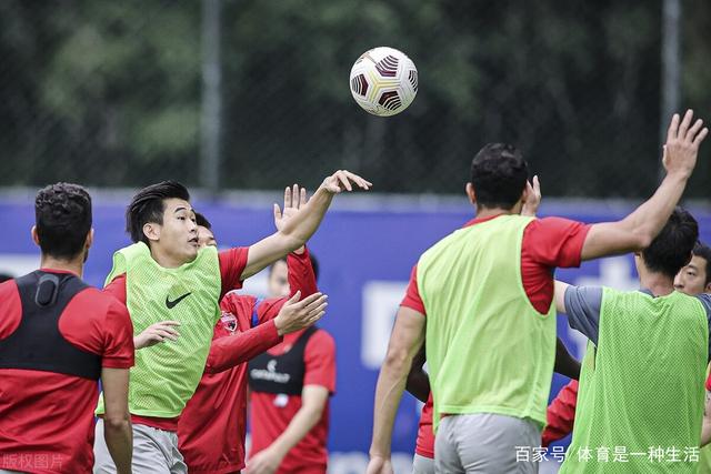 欧冠8强战现23亿欧元比拼 数据示皇马1-1曼城